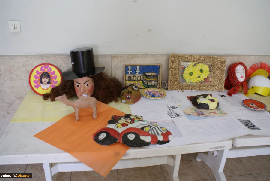 نمایشگاه دانشجویان مرکز شهید رجائی