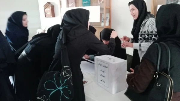 انتخابات انجمن ها و کانون ها در مرکز