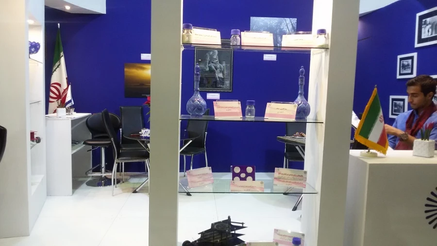 بازدید دانشجو معلمان از آثار دیگر دانشگاه ها