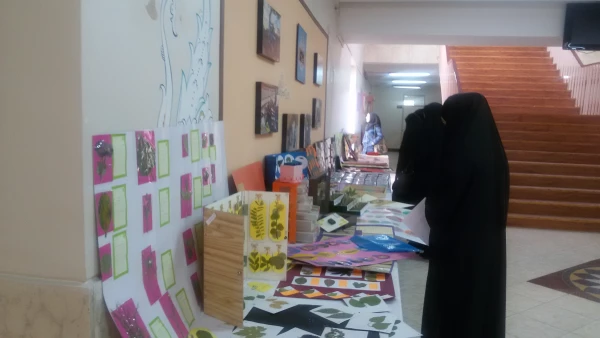 نمایشگاه دست سازه های دانشجویان