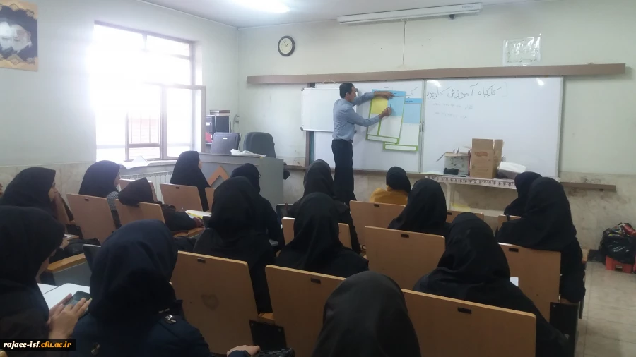 کارگاه کاربرد کیت های ریاضی در آموزش