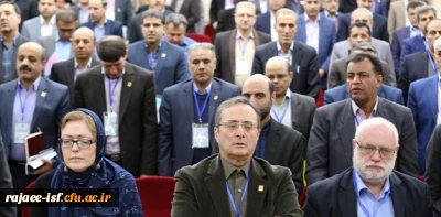 نخستین سمپوزیوم دانشگاه فرهنگیان  با عنوان « سمپوزیوم تربیت معلم تطبیقی» در اصفهان برگزار شد. ‍