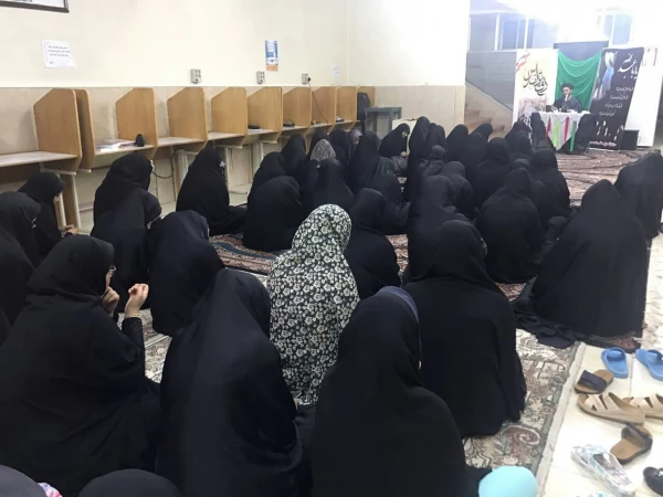 عزاداری حسینی در سرای دانشجویی