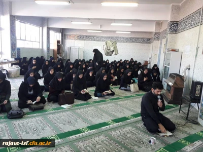 در آستانه اربعین حسینی برگزار شد:

مراسم قرائت زیارت عاشورا و مرثیه سرایی