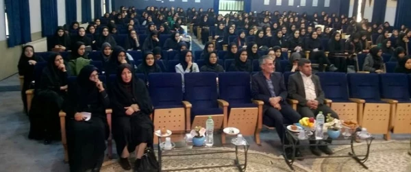 جلسه توجیهی گزینش با حضور مسئولین اداره کل آموزش و پرورش