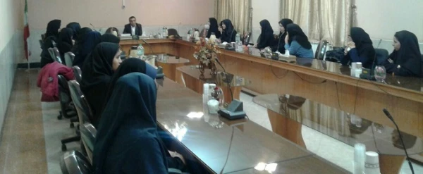 نشست صمیمانه مسئول نظارت استان با دانشجویان