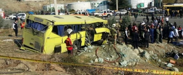 جان باختن دانشجویان دانشگاه آزاد اسلامی واحد علوم تحقیقات تهران را به عموم هموطنان تسلیت عرض می نماییم.