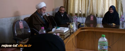 حجت الاسلام والمسلمین اژه ای:

جمهوریت واسلامیت از مهمترین دستاوردهای انقلاب اسلامی است.