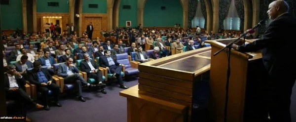 کسب عنوان برگزیده توسط روابط عمومی دانشگاه فرهنگیان استان اصفهان