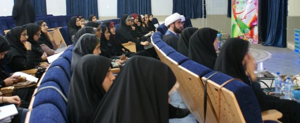 جلسه معرفی گروه تربیتی آیینه