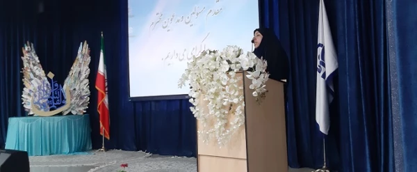 خانم مرشدی در جلسه توجیهی دانشجویان جدیدالورود