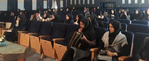 جلسه توجیهی اعضای انجمن علمی شیمی با حضور دکتر گلستانه