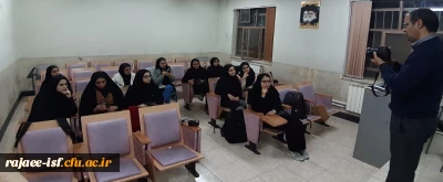 به همت کانون هنرهای تجسمی برگزار شد:

دوره آشنایی با فنون عکاسی