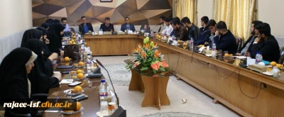 نشست صمیمانه دکتر عروف زاد با اعضای هیئت های مذهبی، تشکل های اسلامی و بسیج دانشجویی