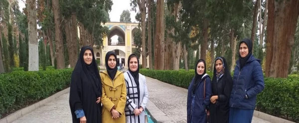 بازدید از باغ فین