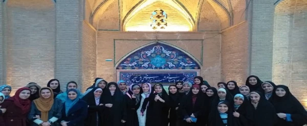 بازدید از مجموعه تاریخی نوش آباد