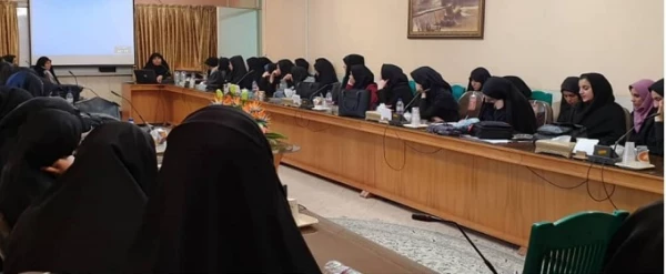 نشست "ریزش ها و رویش های انقلاب اسلامی ایران"