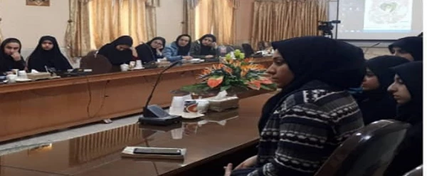 کرسی آزاد اندیشی با عنوان انتخاب اصلح 