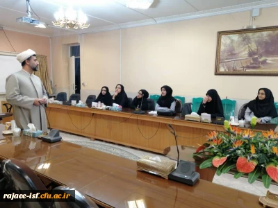 طرح معراج با حضور دانشجویان در شرف فارغ التحصیلی برگزار شد.