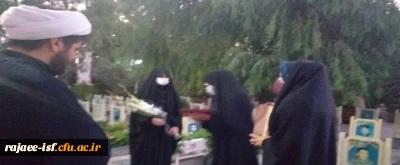 دکتر کشمیری در دیدار با خانواده شهید حاج تقی شاه سنایی: 

زنده نگهداشتن یاد شهدا وظیفه کسانی است که قلبشان برای اسلام و تحقق منویات مقام معظم رهبری ( مدظله العالی) می تپد.