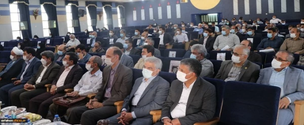 مراسم تکریم سرپرست پیشین و معارفه مدیر جدید مدیریت امور پردیس های استان