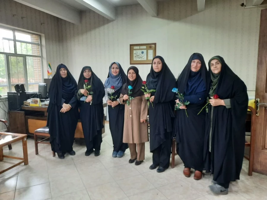 آیین تجلیل از اساتید و کارکنان مرکز شهید رجایی اصفهان به مناسب روز بزرگداشت مقام معلم 3