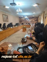 تشکیل جلسه با حضور مسئول آموزش و نمایندگان  4