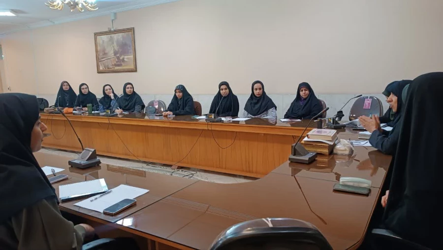 جلسه توجیهی و معارفه دبیران انجمن های علمی و کانون های فرهنگی اجتماعی مرکز شهید رجایی
 2