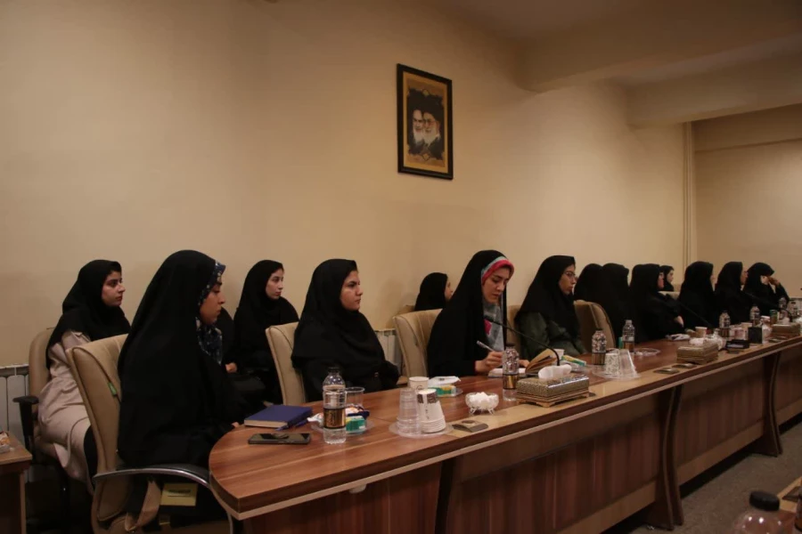 نشست اعضای شورای صنفی پردیس ها و مراکز 7