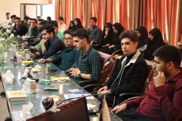 گفت و گو با دانشجو معلمان فرهنگی 3