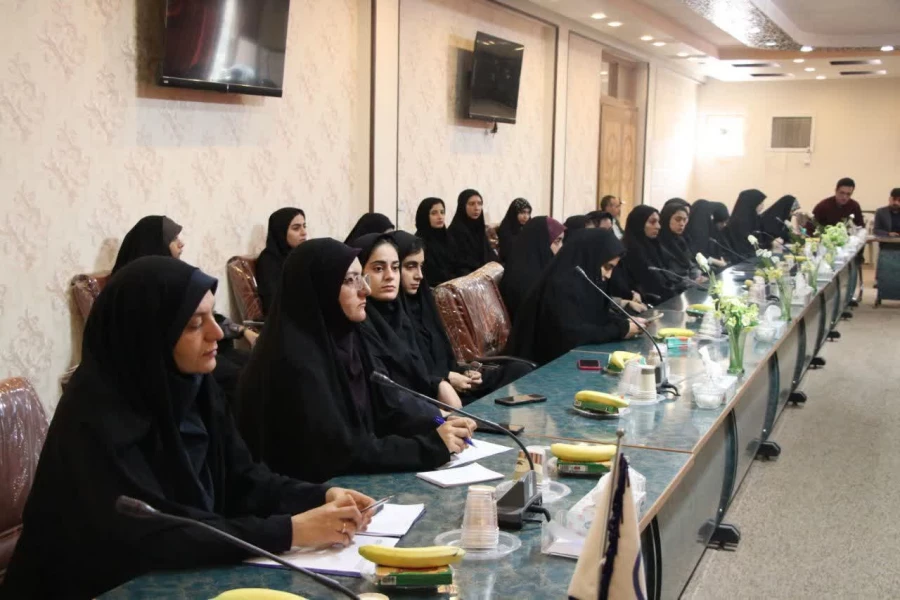 گفت و گو با دانشجو معلمان فرهنگی 6