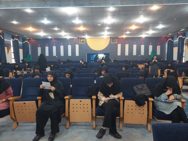 برگزاری آزمون اول نهج البلاغه در مرکز شهید رجایی 2