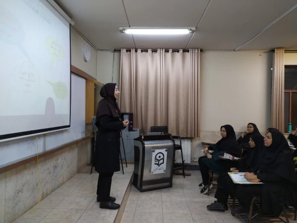 کارگاه ارتباط موثر و روابط بین فردی  3