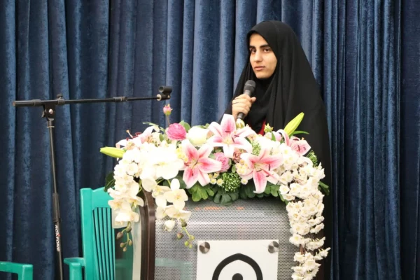 نشست صمیمی مسئولین دانشگاه با دانشجویان در مرکز شهید رجایی 7