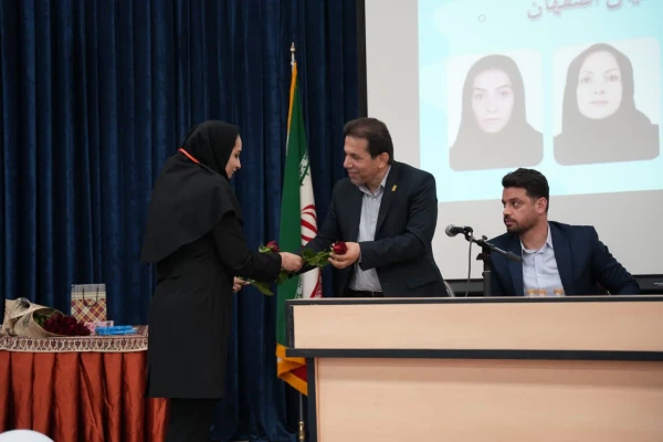 چشم اندازه های نوین پزوهشی در دانشگاه فرهنگیان استان اصفهان 3