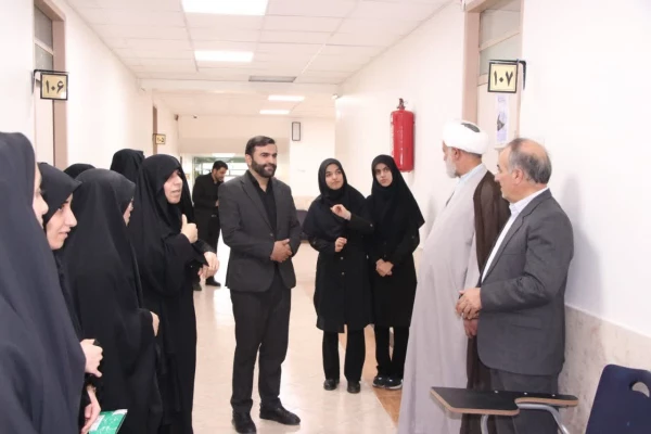 بازدید سرپرست دانشگاه فرهنگیان اصفهان از اولین روز فرآیند مصاحبه متقاضیان ورود به دانشگاه فرهنگیان 5