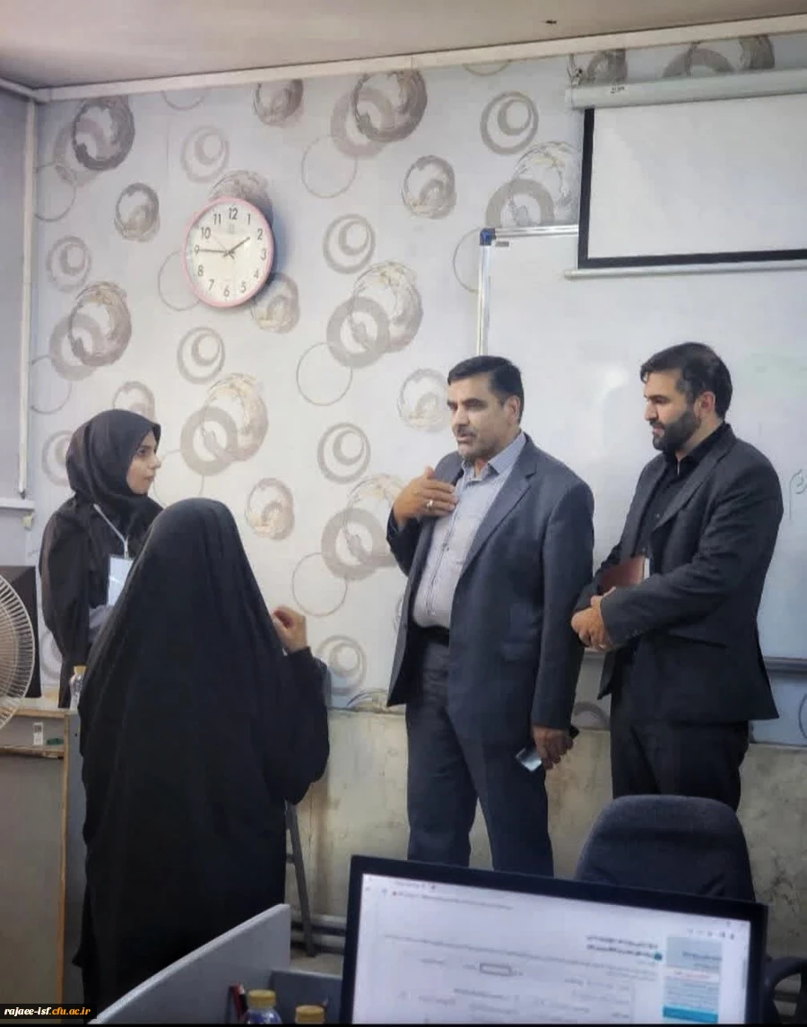 بازدید سرپرست دانشگاه فرهنگیان اصفهان از اولین روز فرآیند مصاحبه متقاضیان ورود به دانشگاه فرهنگیان 7